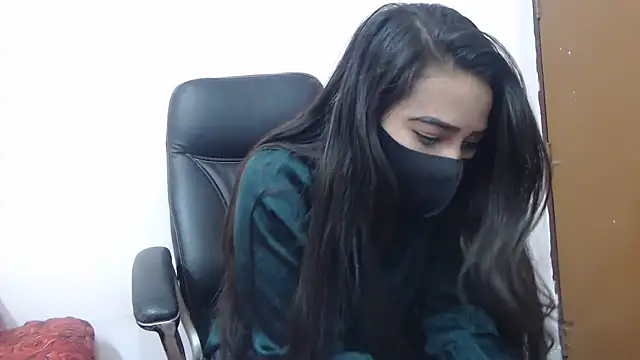 Snapshot of wildbabes chatting on 01/17/25, 05:51 wildbabes online show from 01/17/25, 05:51