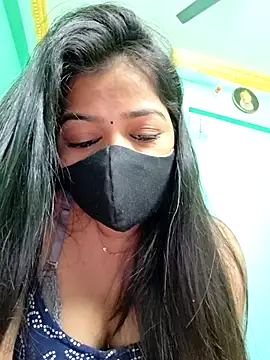 Monalisa Singh online show from 02/02/26, 05:44