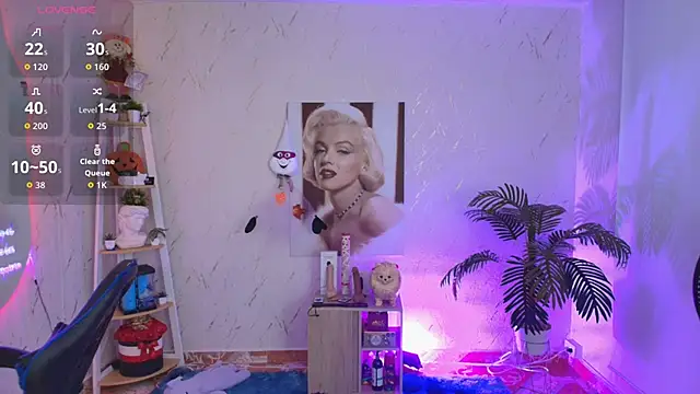 Snapshot of SALOOMEE__ chatting on 02/17/26, 11:18 SALOOMEE online show from 02/17/26, 11:18