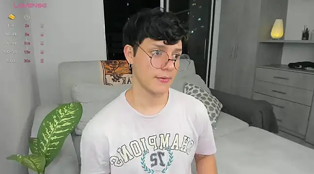 Alexxblue online show from 12/22/24, 11:20