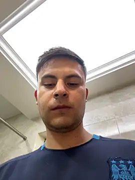 Nicolds14 online show from 11/01/25, 01:51