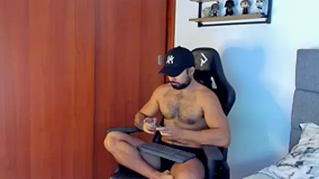 ethaanjones online show from 03/29/26, 02:39