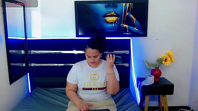 brunnette hot online show from 09/21/25, 12:18