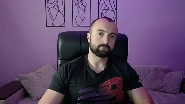 brindlefly6969 online show from 10/04/25, 11:19