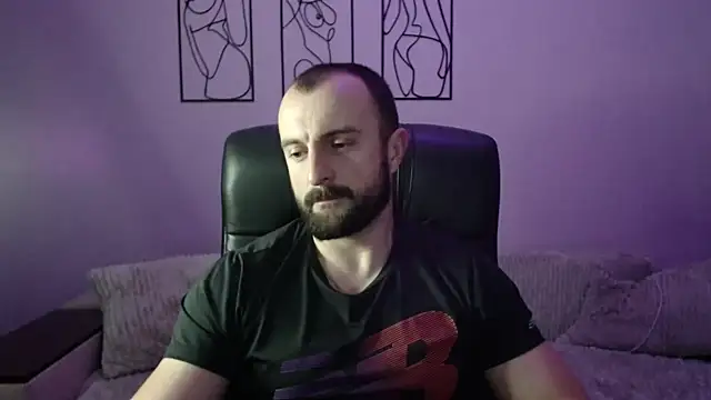 brindlefly6969 online show from 11/13/25, 02:49