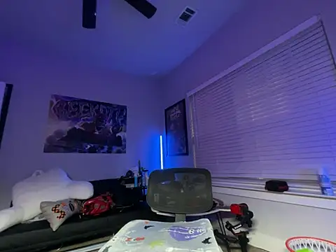 4EVAGLACIERS online show from 04/23/26, 01:29