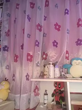 bonnie moon online show from 09/30/25, 04:06