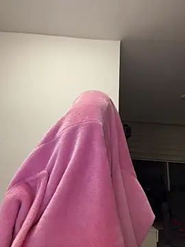 pamell col online show from 02/05/26, 10:31