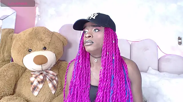 Snapshot of puca_ebony chatting on 01/16/25, 04:39 puca ebony online show from 01/16/25, 04:39