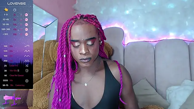 Snapshot of puca_ebony chatting on 01/21/25, 09:57 puca ebony online show from 01/21/25, 09:57