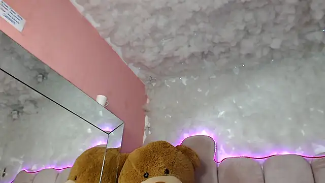 Snapshot of puca_ebony chatting on 02/03/25, 07:42 puca ebony online show from 02/03/25, 07:42