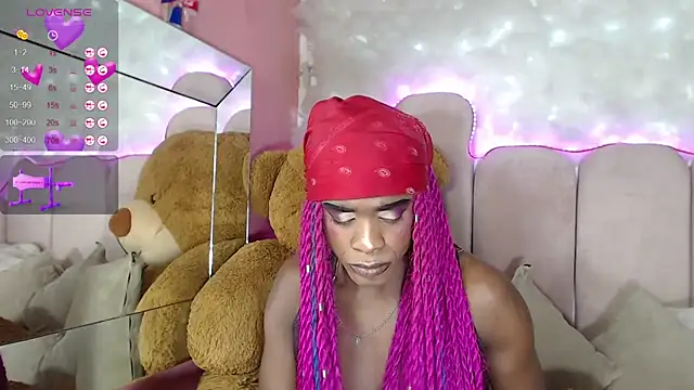 Snapshot of puca_ebony chatting on 02/12/25, 10:48 puca ebony online show from 02/12/25, 10:48
