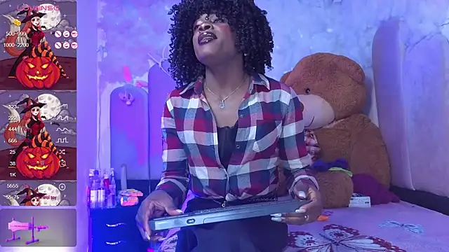 Snapshot of puca_ebony chatting on 10/18/25, 07:47 puca ebony online show from 10/18/25, 07:47