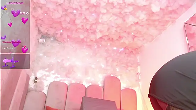 puca ebony online show from 04/16/26, 10:23