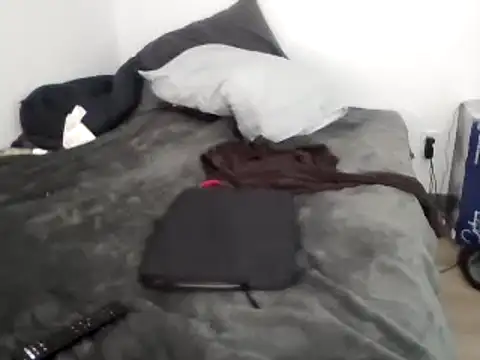 Snapshot of Iliketocooksquirt25 chatting on 02/18/25, 11:08 Iliketocooksquirt25 online show from 02/18/25, 11:08