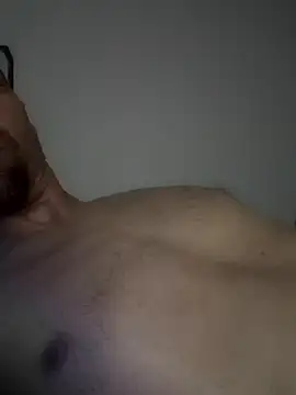 Snapshot of Iliketocooksquirt25 chatting on 03/11/25, 10:18 Iliketocooksquirt25 online show from 03/11/25, 10:18