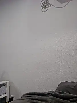 Snapshot of Iliketocooksquirt25 chatting on 10/03/25, 04:31 Iliketocooksquirt25 online show from 10/03/25, 04:31