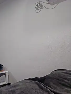 Snapshot of Iliketocooksquirt25 chatting on 10/20/25, 02:34 Iliketocooksquirt25 online show from 10/20/25, 02:34