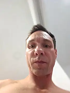 Snapshot of Iliketocooksquirt25 chatting on 11/20/25, 04:45 Iliketocooksquirt25 online show from 11/20/25, 04:45