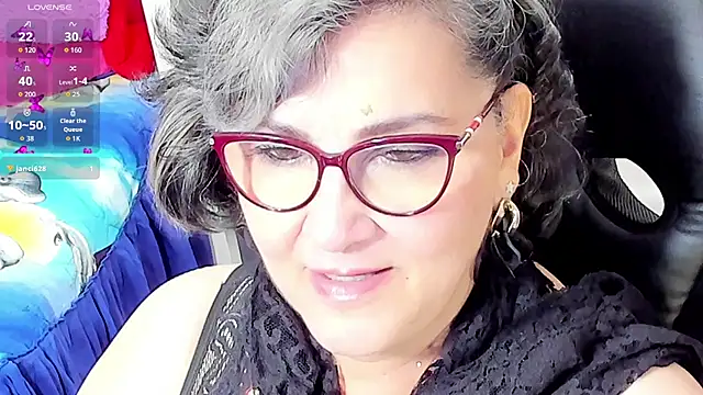 cataleya mom online show from 10/03/25, 11:18