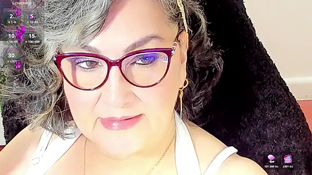 cataleya mom online show from 11/26/25, 04:02