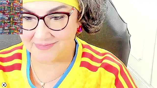 Snapshot of cataleya_mom chatting on 06/17/26, 11:38 cataleya mom online show from 06/17/26, 11:38