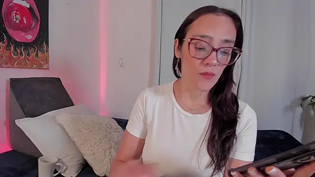 Snapshot of Jessica_Herrera_ chatting on 12/02/25, 10:16 Jessica Herrera online show from 12/02/25, 10:16