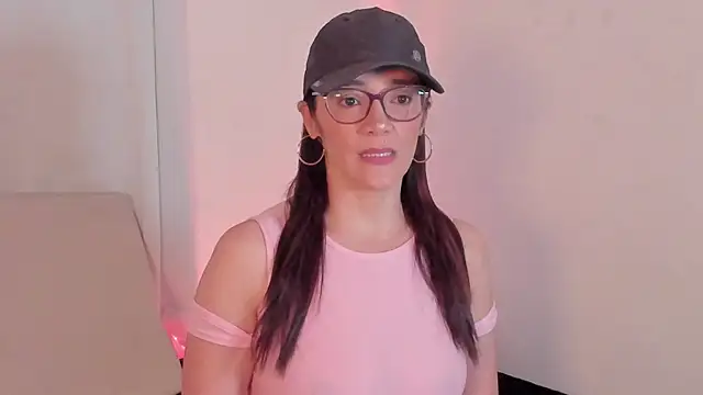 Jessica Herrera  online show from 01/12/26, 10:48