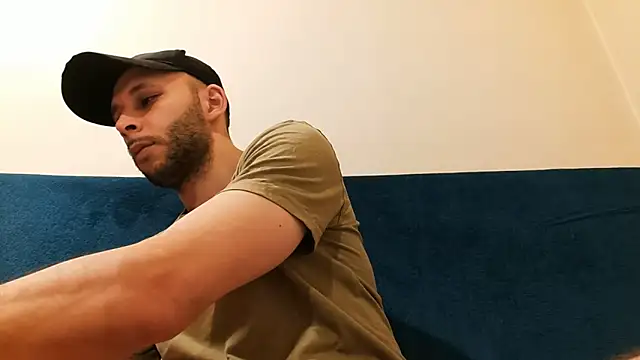 henryaxe online show from 01/25/25, 08:00