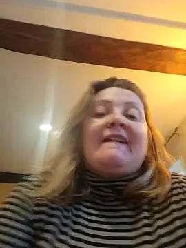 lady charlyne online show from 01/19/26, 01:48