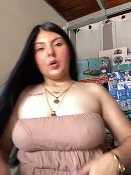 bella isabela online show from 10/02/25, 01:40