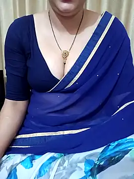 Priya Boudi online show from 01/21/25, 04:37