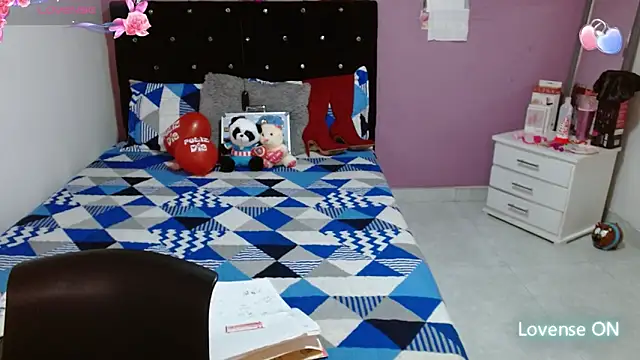 soniafuckboobs online show from 03/17/25, 07:37