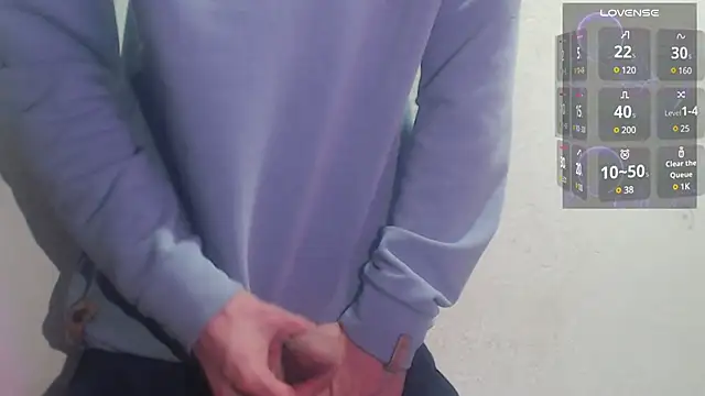 Snapshot of GrayHornyX chatting on 03/21/25, 02:39 GrayHornyX online show from 03/21/25, 02:39