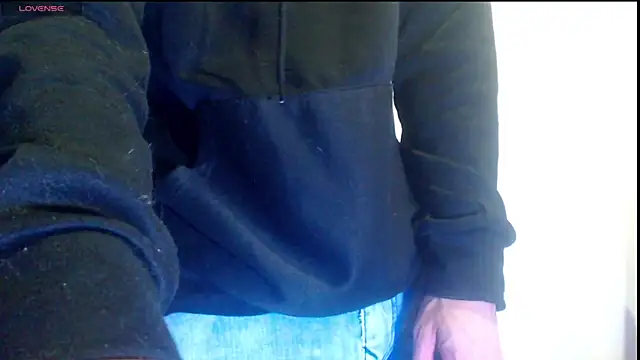 Snapshot of GrayHornyX chatting on 12/18/25, 10:38 GrayHornyX online show from 12/18/25, 10:38