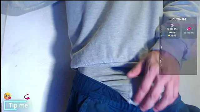 Snapshot of GrayHornyX chatting on 01/31/26, 07:11 GrayHornyX online show from 01/31/26, 07:11