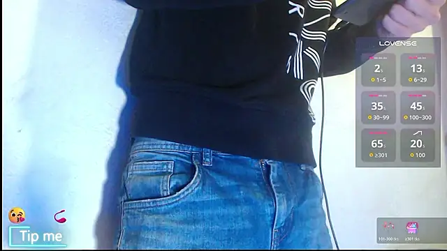 Snapshot of GrayHornyX chatting on 02/07/26, 04:00 GrayHornyX online show from 02/07/26, 04:00