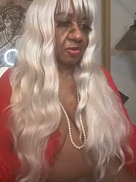 BreanaDivine online show from 03/09/26, 05:00