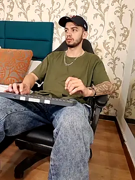 Michael magno online show from 02/16/26, 01:51