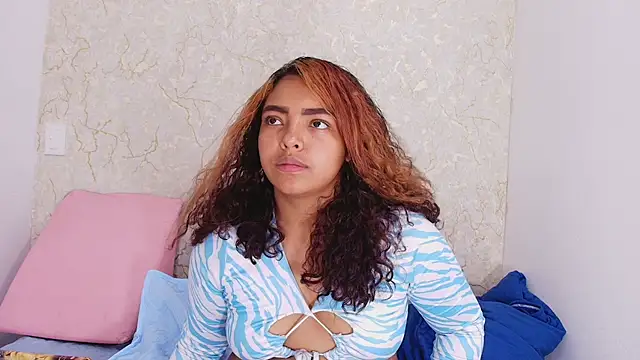 Snapshot of sofi_balvin chatting on 10/04/25, 07:23 sofi balvin online show from 10/04/25, 07:23