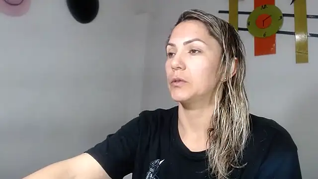 Chantal hott online show from 02/06/26, 08:23