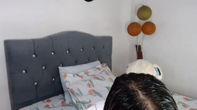 Chantal hott online show from 05/10/26, 08:47