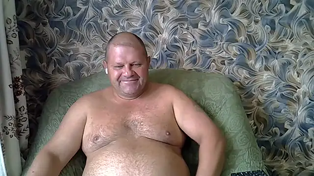 Snapshot of Nilola6 chatting on 07/11/26, 02:14 Nilola6 online show from 07/11/26, 02:14