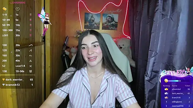 Snapshot of Fiery_Brunette_ chatting on 01/05/25, 08:31 Fiery Brunette  online show from 01/05/25, 08:31