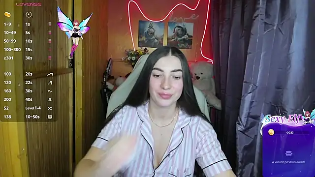 Snapshot of Fiery_Brunette_ chatting on 01/07/25, 10:30 Fiery Brunette  online show from 01/07/25, 10:30