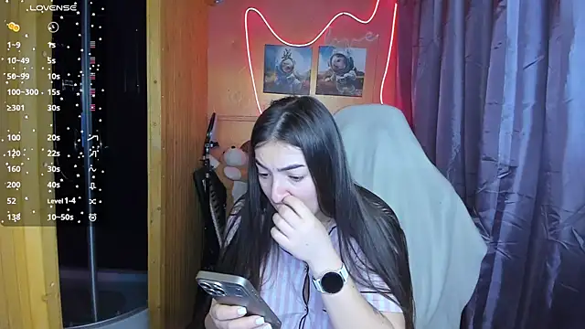 Snapshot of Fiery_Brunette_ chatting on 02/27/25, 05:02 Fiery Brunette  online show from 02/27/25, 05:02