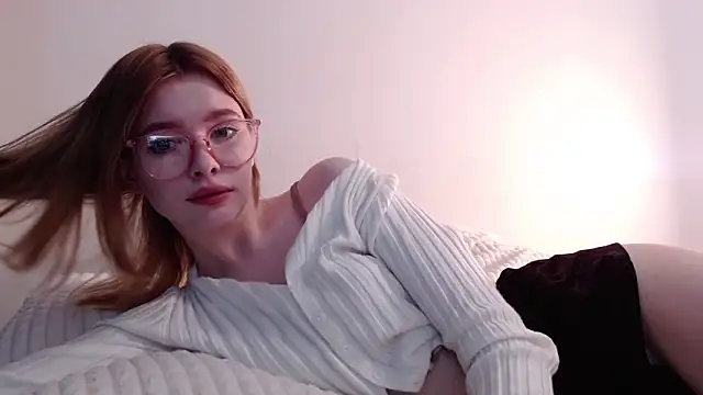 Snapshot of Sataobby chatting on 12/13/24, 02:49 Sataobby online show from 12/13/24, 02:49