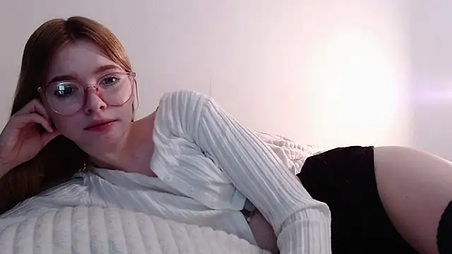 Snapshot of Sataobby chatting on 12/13/24, 05:54 Sataobby online show from 12/13/24, 05:54