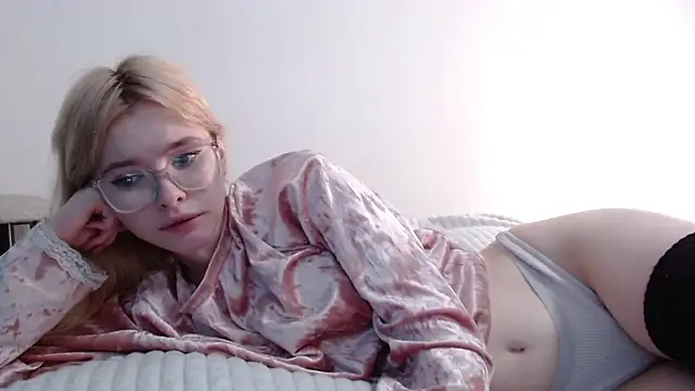 Snapshot of Sataobby chatting on 01/14/25, 06:07 Sataobby online show from 01/14/25, 06:07