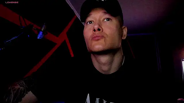 Snapshot of RODARRI chatting on 09/08/25, 09:25 RODARRI online show from 09/08/25, 09:25